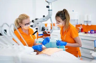 Uśmiechnij Mi Się Jaworzno | Stomatologia, Implantologia